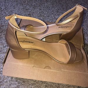 ComfortView Womens Gold Open Toed Ankle Heels